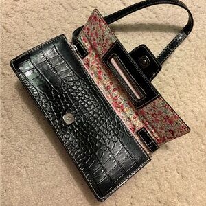 Y2k/90s Liz Claiborne Snake Skin Floral Baguette Bag with minor